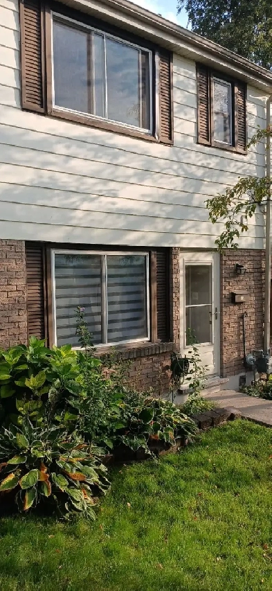 All Inclusive Room Rental on West Mountain Image# 1