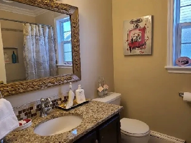 Inn Vogue Suites: Fully Furnished Monthly Rentals Stays Image# 7