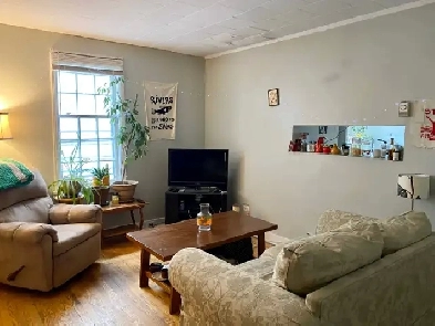 2 BEDROOM APARTMENT - 6409 QUINPOOL ROAD Image# 1