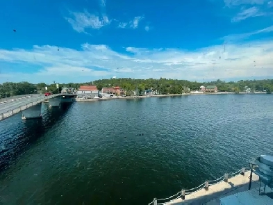 WATER VIEWS CAMPBELLFORD 1 BDRM | $1450 ALL INCLSIVE Image# 5