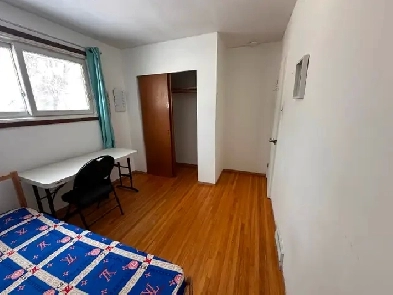 Room main floor for student 