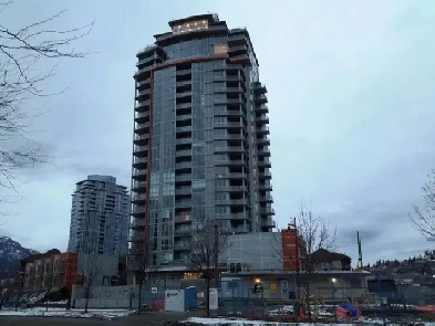 spacious and prestigous 2 BRM condo in downtown Kelowna Image# 1