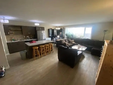 Wilmot Park Plaza! Osborne Village - 2 bdr - less than $1600! Image# 1