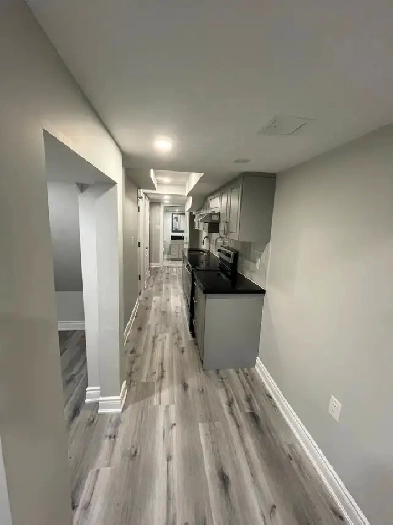 2 B/R LEGAL Basement in Brampton Veterans Dr & Mayfield Rd Image# 1