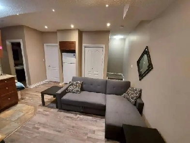 Furnished, 2 Bdm Basement Suite for Rent  in Eagle Ridge Image# 3