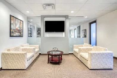 Flexible coworking memberships for rent in Place d'Armes Image# 1