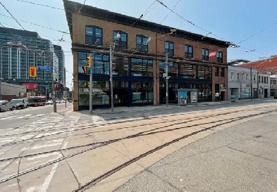 Join a thriving business community in Spaces Queen East Image# 1