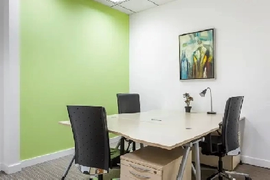 Office space for rent for 4 persons in QC, Brossard - 4605 Lapin Image# 1