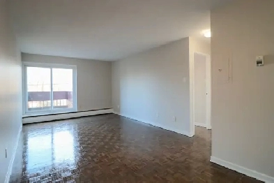 1 Bedroom Sandy Hill!   Downtown/Market/Ottawa U Image# 1