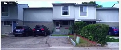 Perfect 3 bedrooms Townhouse for Rent @ $2450 in BRAMPTON Image# 1