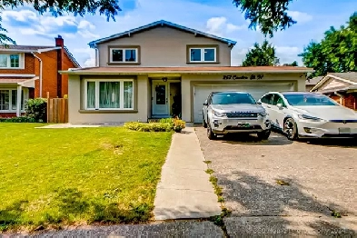 Renovated 5-Bedroom Detached Home for Lease  - Prime Family Area Image# 1