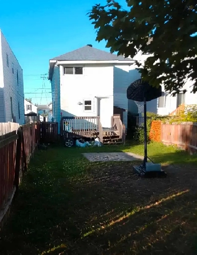 House for Rent - 4 bedrooms - 1900$ Image# 1