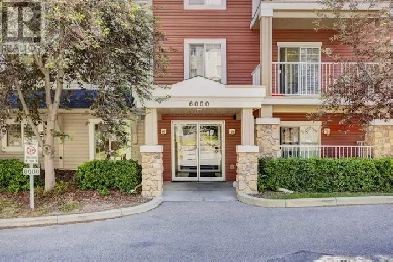 Beautiful 2 bed 2 bath condo in Panorama for rent. Image# 1