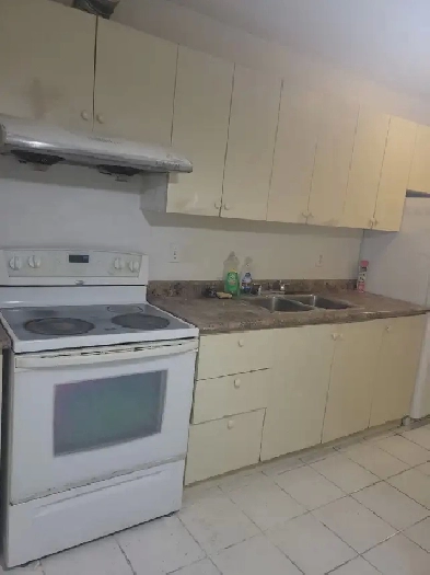 Furnished room for rent near U of T Scarborough available now Image# 1