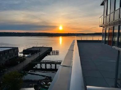 Waterfront Rental Image# 4