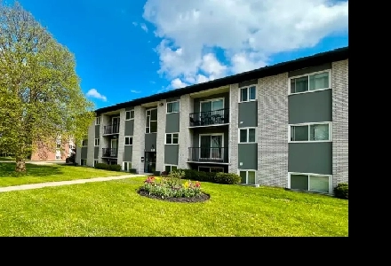 1 bedroom apartment, all inclusive! BONUS: 500.00 gift card Image# 1