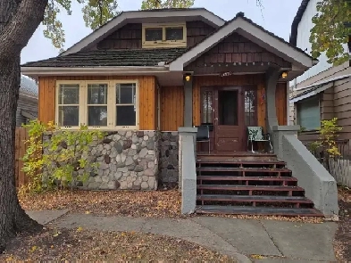 Beautiful Old Home for Rent Image# 1