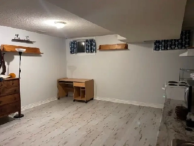 studio bachelor for rent Image# 1