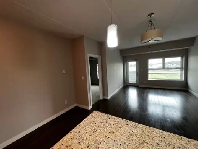 2 Bedroom and 2 bath Apartment Image# 1