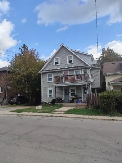 1-bedroom Apartment Available at 531 MacDonnell St., Kingston Image# 9