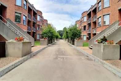 Magnifique appartement dans Moncalm à quelques pas des plaines Image# 1