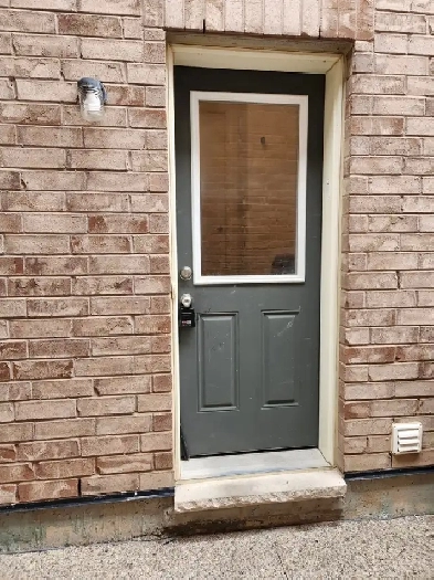 Legal 2-Bedroom   Office Basement, Quiet Financial Dr Area Image# 1