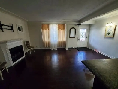 Amazing 2-storey house 4 Bed,3 Bath for RENT Image# 1