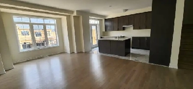 5 Bdrm House for Rent – Kennedy & Mayfield – Double Garage Image# 1