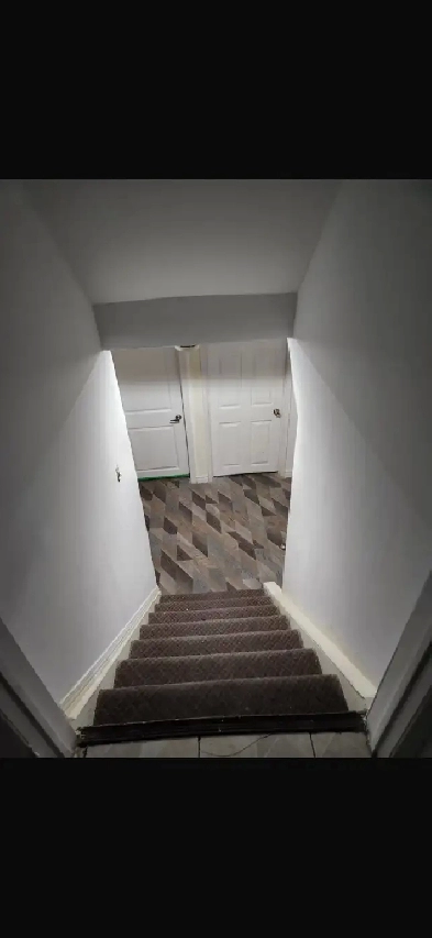 2 bedroom basement Brampton avail Oct 15 Image# 1