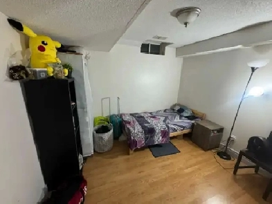 2 Rooms for rent in Brampton Image# 1