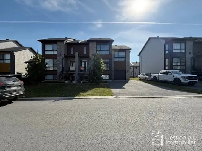 MAISON 4 CHAMBRES, SECTEUR PLATEAU Image# 1