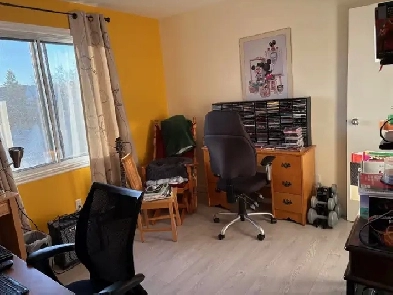 Very Large renovated 4 1/2 QUIET NEIGHBORHOOD Image# 1