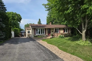 All-Inclusive 1BR Apartment in Beacon Hill Image# 1