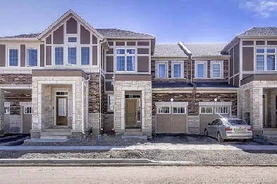 Oakville Uptown Core 2 Story 3 bedroom townhouse for rent Image# 1