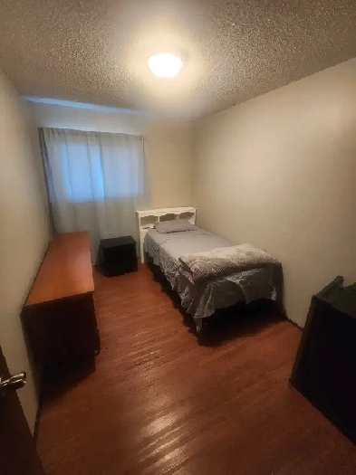 Room for rent. Single occupancy.Hinton AB Image# 1