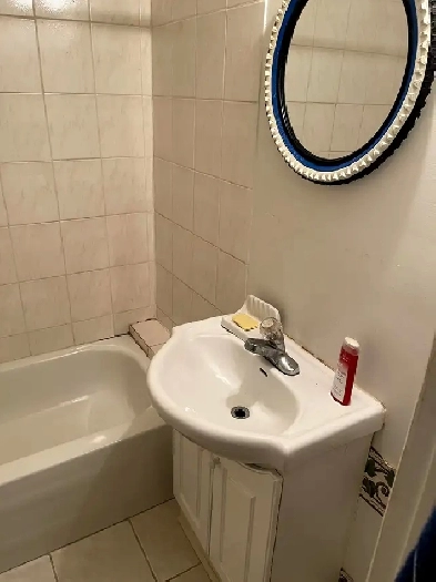 Mississauga One-bedroom basement apartment for rent Image# 1