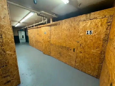 Locker for rent  espace dentreposage  louer