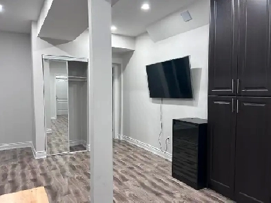 One Bedroom Basement Apartment Image# 1