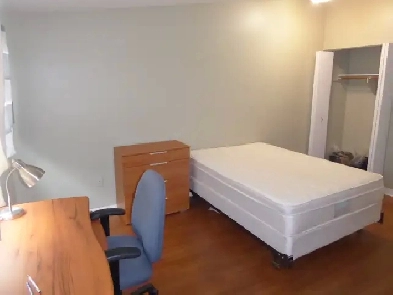 Master bedroom, private washroom, all included Image# 1