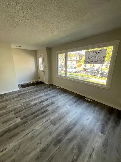 Newly Renovated 3-Bedroom Main Floor  – W. Edmonton – $1,800 Image# 1
