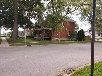 WANTED HOME OWNER/BUSINESS PERSON Image# 2