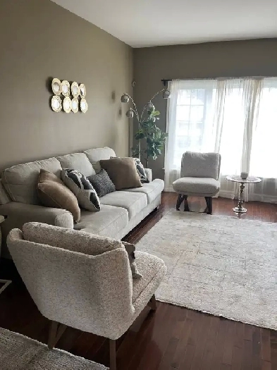 4 Bedroom house for rent Image# 1