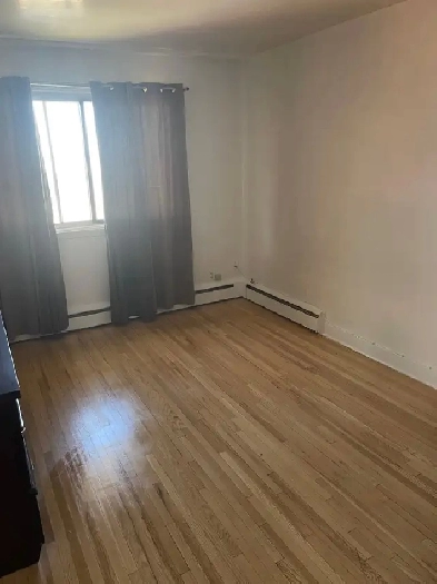 apart 4 1/2 Image# 1