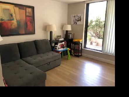 Short-Term Stay – Fully Furnished Downtown Apartment OfferDownt Image# 1
