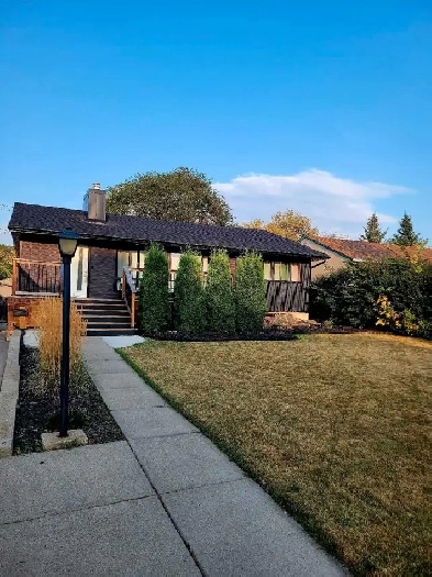 2 Beds 1 Bath Apartment Image# 1