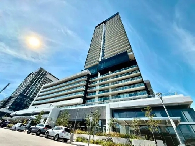 For Sale: Stylish 2 Bed   Den, 2 Bath Condo at 50 O’Neill Rd Image# 4