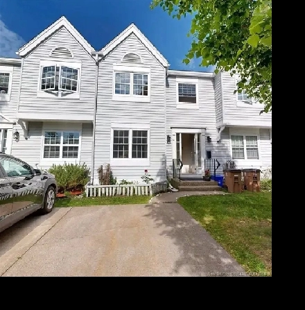 Updated Townhouse Living in Heart of Millidgeville Image# 4