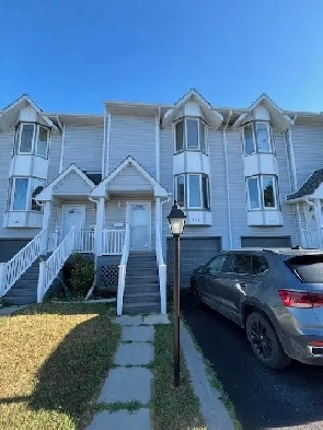 882 Winchester Lane - 2 bed, 2.5 bath, ALL INCLUSIVE!  - 882 Hou Image# 8