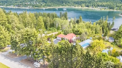 2 bed, 2 bath rental - Balfour BC $2,800 Image# 2