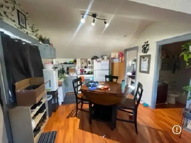 Loft for rent, Best Location in VERNON!! Image# 1